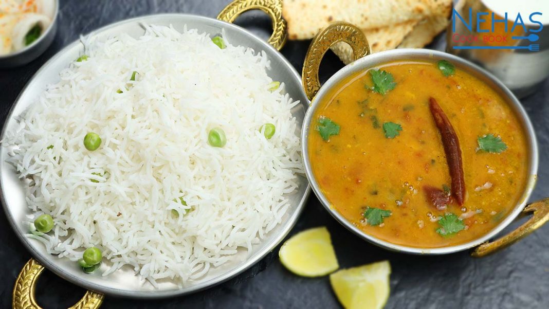 Gujarati daal bhaat recipe lila lasan ni daal and chawal recipe how to make lasooni daal and